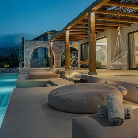 Suolo Di Gioia With Magnificent Sea View And Infinity Pool 18*4m Вилла *